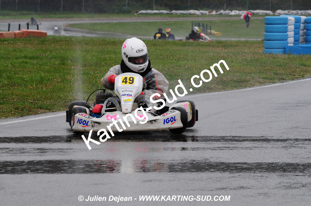 12/04/2009 : 1ère manche du Championnat Sud et 1ère manche du Championnat Régional Languedoc-Roussillon à Lavelanet (photos Julien Dejean) 2009 — karting