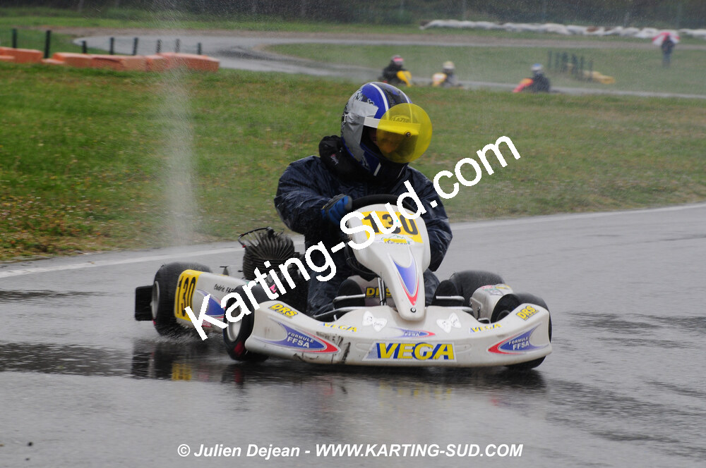 12/04/2009 : 1ère manche du Championnat Sud et 1ère manche du Championnat Régional Languedoc-Roussillon à Lavelanet (photos Julien Dejean) 2009 — karting