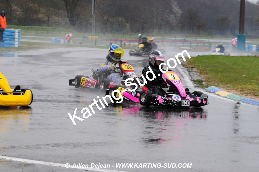 12/04/2009 : 1ère manche du Championnat Sud et 1ère manche du Championnat Régional Languedoc-Roussillon à Lavelanet (photos Julien Dejean) 2009 — karting
