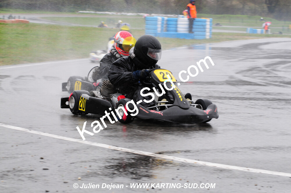 12/04/2009 : 1ère manche du Championnat Sud et 1ère manche du Championnat Régional Languedoc-Roussillon à Lavelanet (photos Julien Dejean) 2009 — karting