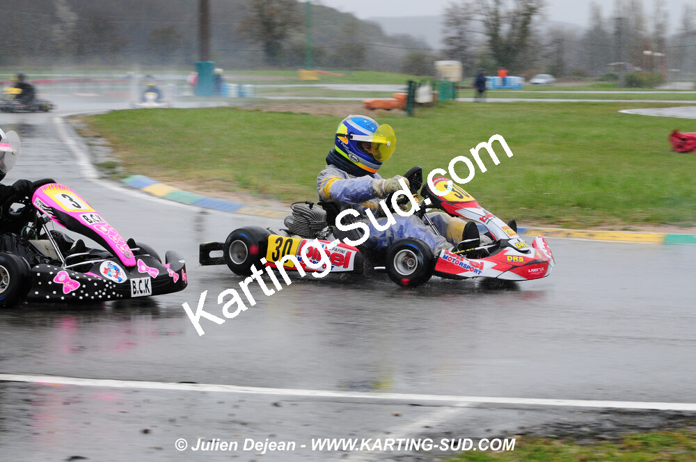12/04/2009 : 1ère manche du Championnat Sud et 1ère manche du Championnat Régional Languedoc-Roussillon à Lavelanet (photos Julien Dejean) 2009 — karting