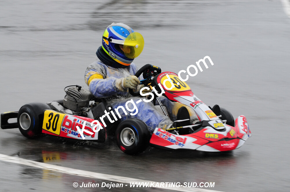 12/04/2009 : 1ère manche du Championnat Sud et 1ère manche du Championnat Régional Languedoc-Roussillon à Lavelanet (photos Julien Dejean) 2009 — karting