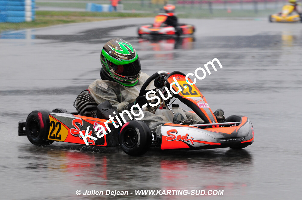 12/04/2009 : 1ère manche du Championnat Sud et 1ère manche du Championnat Régional Languedoc-Roussillon à Lavelanet (photos Julien Dejean) 2009 — karting