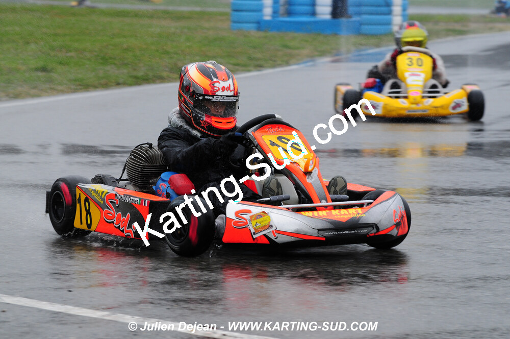 12/04/2009 : 1ère manche du Championnat Sud et 1ère manche du Championnat Régional Languedoc-Roussillon à Lavelanet (photos Julien Dejean) 2009 — karting