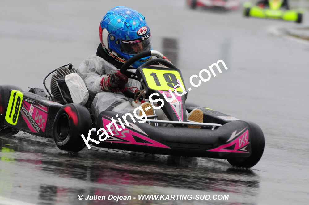 12/04/2009 : 1ère manche du Championnat Sud et 1ère manche du Championnat Régional Languedoc-Roussillon à Lavelanet (photos Julien Dejean) 2009 — karting