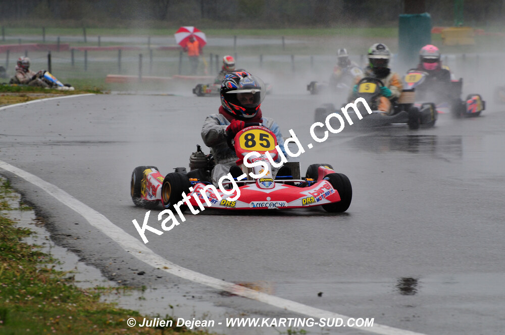 12/04/2009 : 1ère manche du Championnat Sud et 1ère manche du Championnat Régional Languedoc-Roussillon à Lavelanet (photos Julien Dejean) 2009 — karting