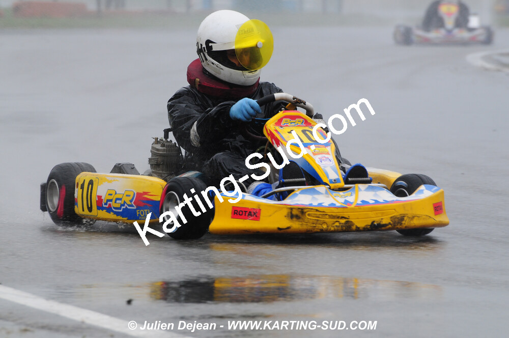12/04/2009 : 1ère manche du Championnat Sud et 1ère manche du Championnat Régional Languedoc-Roussillon à Lavelanet (photos Julien Dejean) 2009 — karting