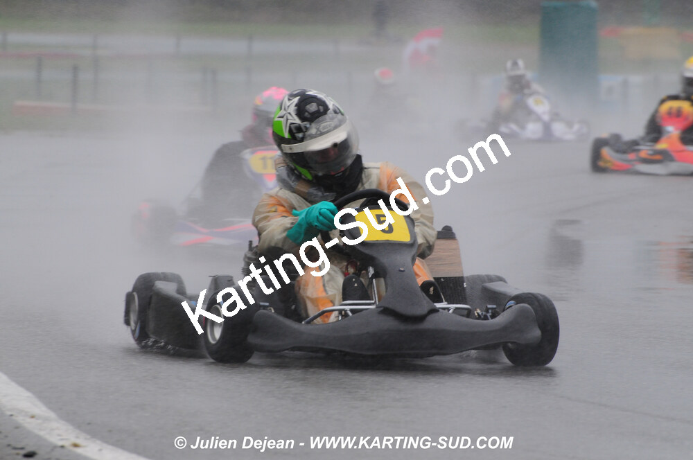 12/04/2009 : 1ère manche du Championnat Sud et 1ère manche du Championnat Régional Languedoc-Roussillon à Lavelanet (photos Julien Dejean) 2009 — karting