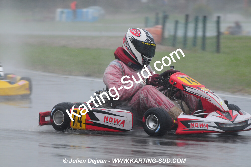 12/04/2009 : 1ère manche du Championnat Sud et 1ère manche du Championnat Régional Languedoc-Roussillon à Lavelanet (photos Julien Dejean) 2009 — karting