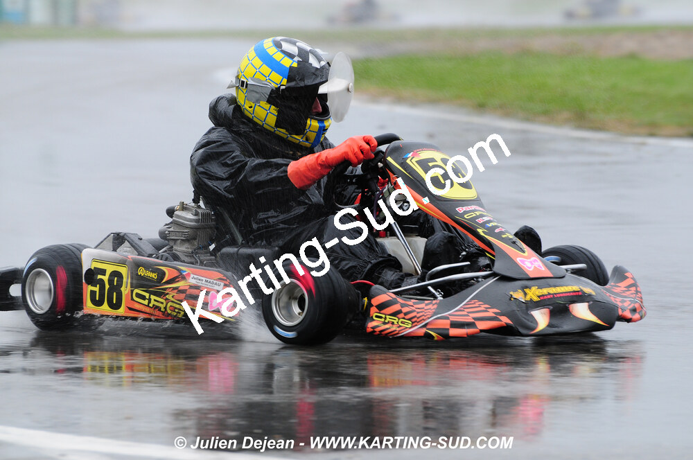 12/04/2009 : 1ère manche du Championnat Sud et 1ère manche du Championnat Régional Languedoc-Roussillon à Lavelanet (photos Julien Dejean) 2009 — karting