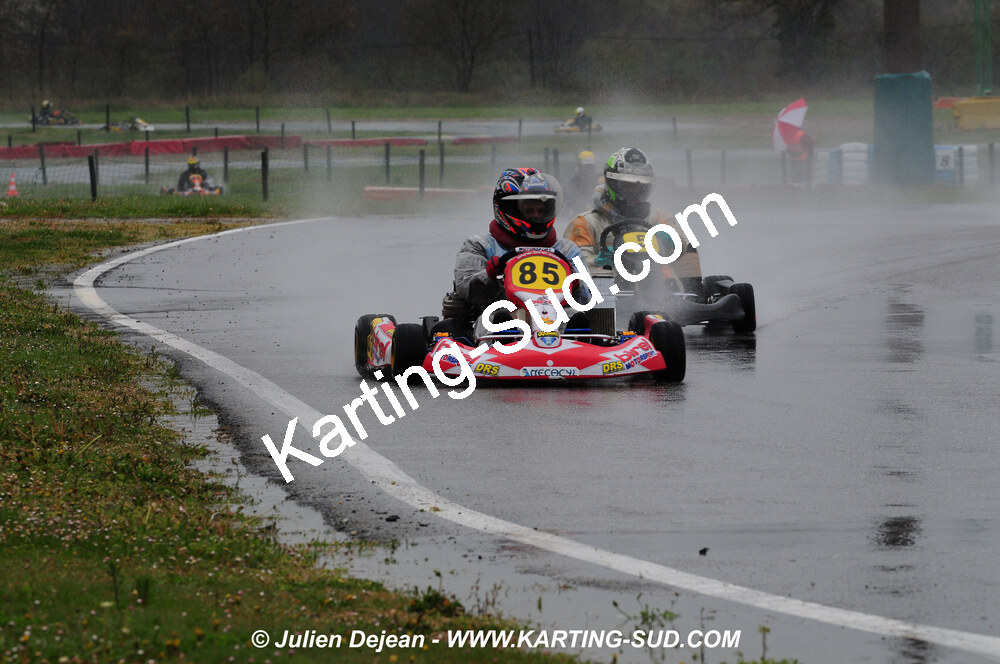 12/04/2009 : 1ère manche du Championnat Sud et 1ère manche du Championnat Régional Languedoc-Roussillon à Lavelanet (photos Julien Dejean) 2009 — karting