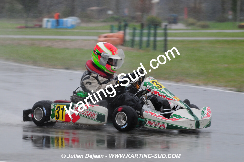 12/04/2009 : 1ère manche du Championnat Sud et 1ère manche du Championnat Régional Languedoc-Roussillon à Lavelanet (photos Julien Dejean) 2009 — karting