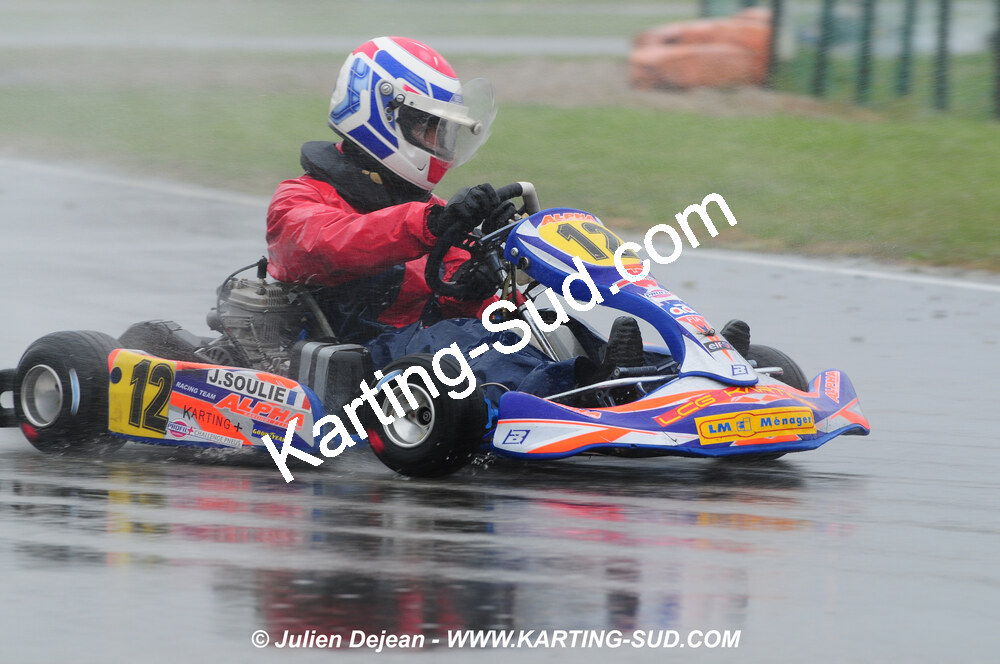 12/04/2009 : 1ère manche du Championnat Sud et 1ère manche du Championnat Régional Languedoc-Roussillon à Lavelanet (photos Julien Dejean) 2009 — karting