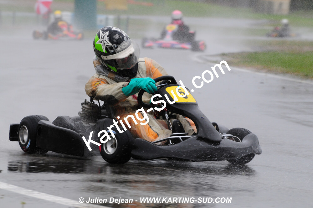 12/04/2009 : 1ère manche du Championnat Sud et 1ère manche du Championnat Régional Languedoc-Roussillon à Lavelanet (photos Julien Dejean) 2009 — karting