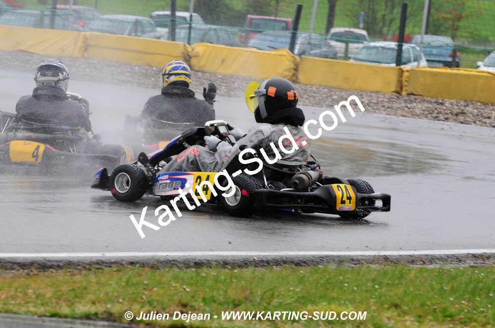 12/04/2009 : 1ère manche du Championnat Sud et 1ère manche du Championnat Régional Languedoc-Roussillon à Lavelanet (photos Julien Dejean) 2009 — karting