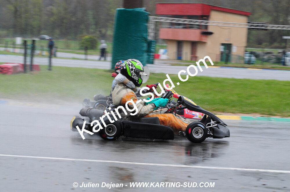 12/04/2009 : 1ère manche du Championnat Sud et 1ère manche du Championnat Régional Languedoc-Roussillon à Lavelanet (photos Julien Dejean) 2009 — karting