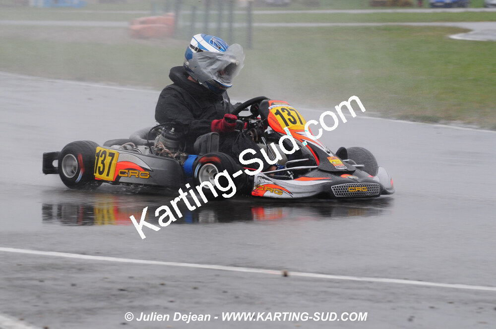 12/04/2009 : 1ère manche du Championnat Sud et 1ère manche du Championnat Régional Languedoc-Roussillon à Lavelanet (photos Julien Dejean) 2009 — karting