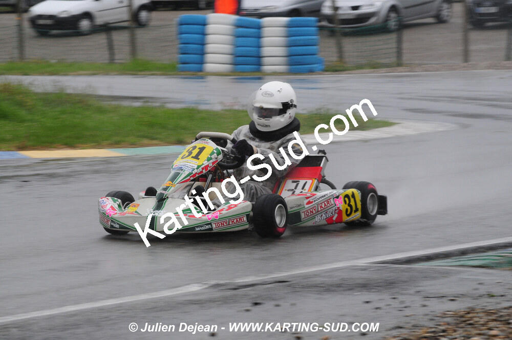 12/04/2009 : 1ère manche du Championnat Sud et 1ère manche du Championnat Régional Languedoc-Roussillon à Lavelanet (photos Julien Dejean) 2009 — karting