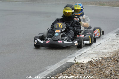 12/04/2009 : 1ère manche du Championnat Sud et 1ère manche du Championnat Régional Languedoc-Roussillon à Lavelanet (photos Patrick Lascombes) 2009 — karting
