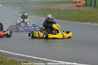12/04/2009 : 1ère manche du Championnat Sud et 1ère manche du Championnat Régional Languedoc-Roussillon à Lavelanet (photos Patrick Lascombes) 2009 — karting