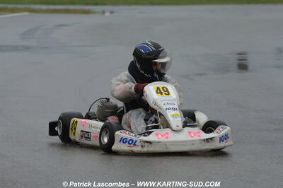 12/04/2009 : 1ère manche du Championnat Sud et 1ère manche du Championnat Régional Languedoc-Roussillon à Lavelanet (photos Patrick Lascombes) 2009 — karting