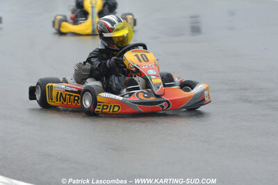 12/04/2009 : 1ère manche du Championnat Sud et 1ère manche du Championnat Régional Languedoc-Roussillon à Lavelanet (photos Patrick Lascombes) 2009 — karting