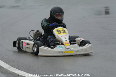 12/04/2009 : 1ère manche du Championnat Sud et 1ère manche du Championnat Régional Languedoc-Roussillon à Lavelanet (photos Patrick Lascombes) 2009 — karting