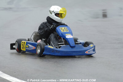 12/04/2009 : 1ère manche du Championnat Sud et 1ère manche du Championnat Régional Languedoc-Roussillon à Lavelanet (photos Patrick Lascombes) 2009 — karting