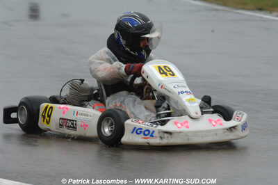 12/04/2009 : 1ère manche du Championnat Sud et 1ère manche du Championnat Régional Languedoc-Roussillon à Lavelanet (photos Patrick Lascombes) 2009 — karting
