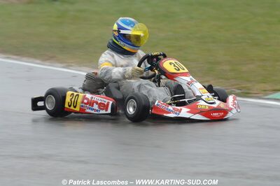 12/04/2009 : 1ère manche du Championnat Sud et 1ère manche du Championnat Régional Languedoc-Roussillon à Lavelanet (photos Patrick Lascombes) 2009 — karting