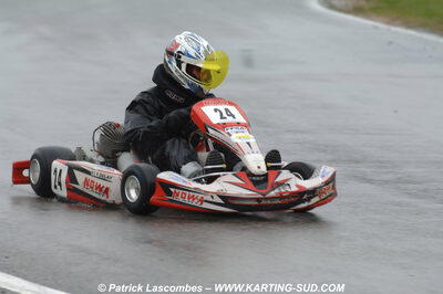 12/04/2009 : 1ère manche du Championnat Sud et 1ère manche du Championnat Régional Languedoc-Roussillon à Lavelanet (photos Patrick Lascombes) 2009 — karting