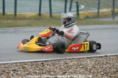 12/04/2009 : 1ère manche du Championnat Sud et 1ère manche du Championnat Régional Languedoc-Roussillon à Lavelanet (photos Patrick Lascombes) 2009 — karting