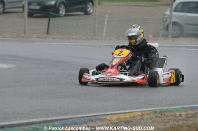 12/04/2009 : 1ère manche du Championnat Sud et 1ère manche du Championnat Régional Languedoc-Roussillon à Lavelanet (photos Patrick Lascombes) 2009 — karting