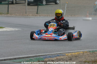 12/04/2009 : 1ère manche du Championnat Sud et 1ère manche du Championnat Régional Languedoc-Roussillon à Lavelanet (photos Patrick Lascombes) 2009 — karting