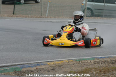 12/04/2009 : 1ère manche du Championnat Sud et 1ère manche du Championnat Régional Languedoc-Roussillon à Lavelanet (photos Patrick Lascombes) 2009 — karting