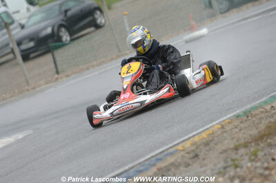 12/04/2009 : 1ère manche du Championnat Sud et 1ère manche du Championnat Régional Languedoc-Roussillon à Lavelanet (photos Patrick Lascombes) 2009 — karting