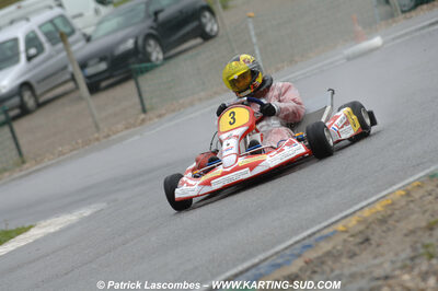 12/04/2009 : 1ère manche du Championnat Sud et 1ère manche du Championnat Régional Languedoc-Roussillon à Lavelanet (photos Patrick Lascombes) 2009 — karting