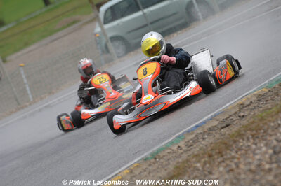 12/04/2009 : 1ère manche du Championnat Sud et 1ère manche du Championnat Régional Languedoc-Roussillon à Lavelanet (photos Patrick Lascombes) 2009 — karting