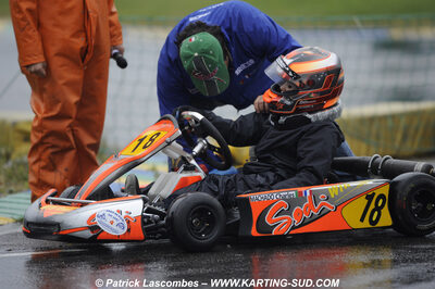 12/04/2009 : 1ère manche du Championnat Sud et 1ère manche du Championnat Régional Languedoc-Roussillon à Lavelanet (photos Patrick Lascombes) 2009 — karting