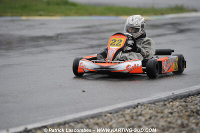 12/04/2009 : 1ère manche du Championnat Sud et 1ère manche du Championnat Régional Languedoc-Roussillon à Lavelanet (photos Patrick Lascombes) 2009 — karting