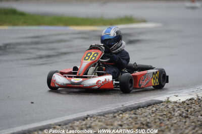 12/04/2009 : 1ère manche du Championnat Sud et 1ère manche du Championnat Régional Languedoc-Roussillon à Lavelanet (photos Patrick Lascombes) 2009 — karting