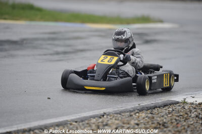 12/04/2009 : 1ère manche du Championnat Sud et 1ère manche du Championnat Régional Languedoc-Roussillon à Lavelanet (photos Patrick Lascombes) 2009 — karting
