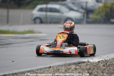 12/04/2009 : 1ère manche du Championnat Sud et 1ère manche du Championnat Régional Languedoc-Roussillon à Lavelanet (photos Patrick Lascombes) 2009 — karting