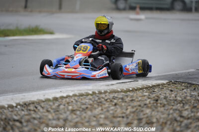 12/04/2009 : 1ère manche du Championnat Sud et 1ère manche du Championnat Régional Languedoc-Roussillon à Lavelanet (photos Patrick Lascombes) 2009 — karting