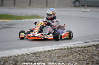 12/04/2009 : 1ère manche du Championnat Sud et 1ère manche du Championnat Régional Languedoc-Roussillon à Lavelanet (photos Patrick Lascombes) 2009 — karting