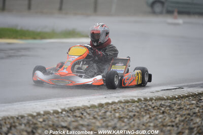 12/04/2009 : 1ère manche du Championnat Sud et 1ère manche du Championnat Régional Languedoc-Roussillon à Lavelanet (photos Patrick Lascombes) 2009 — karting