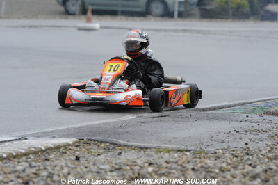 12/04/2009 : 1ère manche du Championnat Sud et 1ère manche du Championnat Régional Languedoc-Roussillon à Lavelanet (photos Patrick Lascombes) 2009 — karting