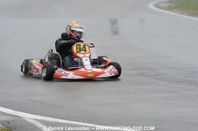 12/04/2009 : 1ère manche du Championnat Sud et 1ère manche du Championnat Régional Languedoc-Roussillon à Lavelanet (photos Patrick Lascombes) 2009 — karting