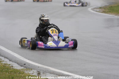 12/04/2009 : 1ère manche du Championnat Sud et 1ère manche du Championnat Régional Languedoc-Roussillon à Lavelanet (photos Patrick Lascombes) 2009 — karting