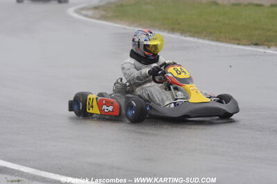 12/04/2009 : 1ère manche du Championnat Sud et 1ère manche du Championnat Régional Languedoc-Roussillon à Lavelanet (photos Patrick Lascombes) 2009 — karting